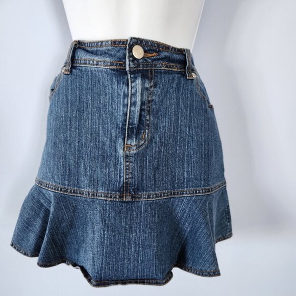 Y2 Blu denim mini skirt - Picture 3 of 5